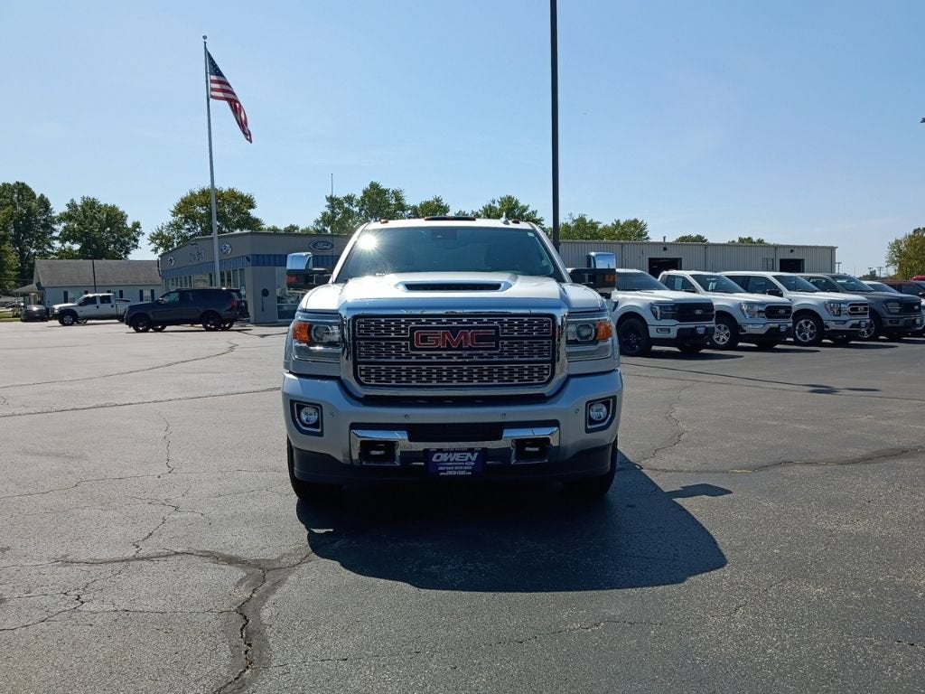 2019 GMC Sierra 3500HD Denali