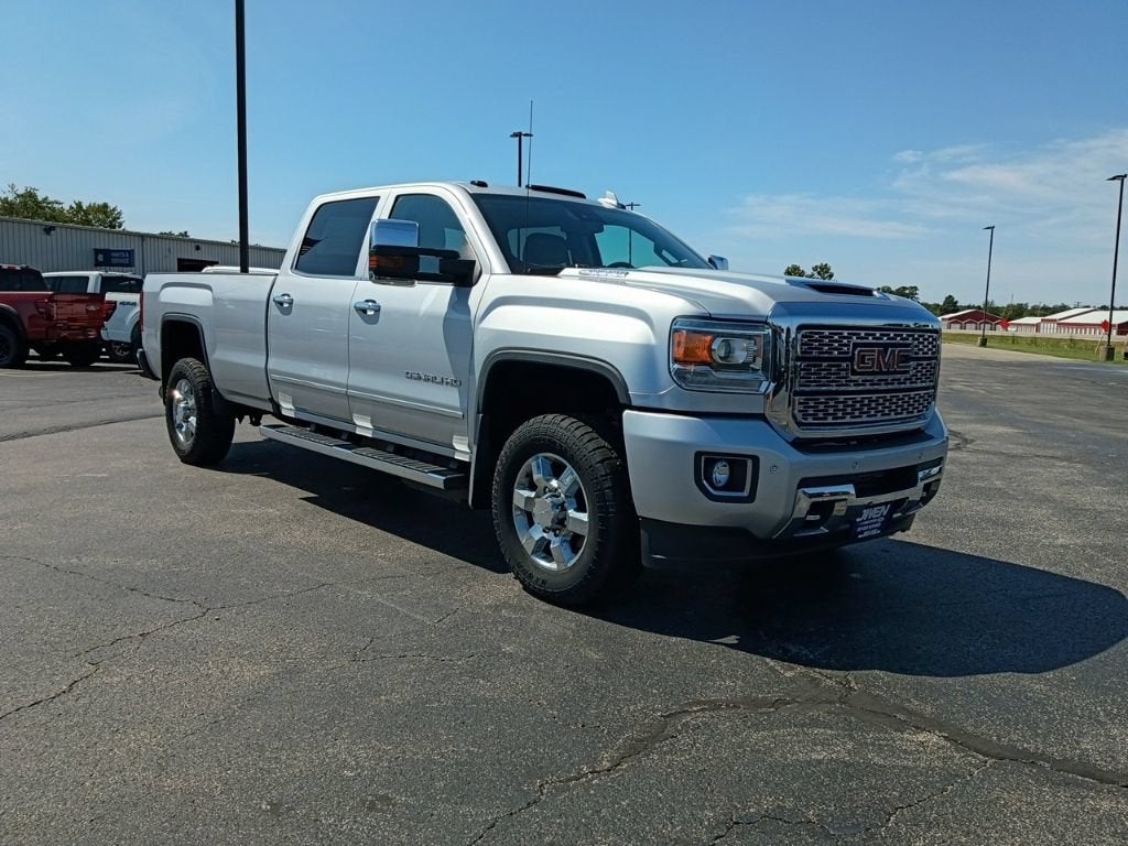 2019 GMC Sierra 3500HD Denali