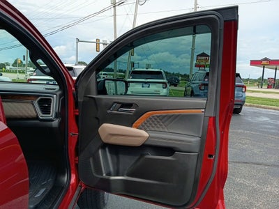 2024 GMC Canyon 4WD Denali
