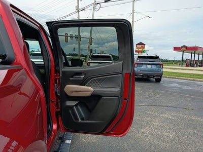 2024 GMC Canyon 4WD Denali