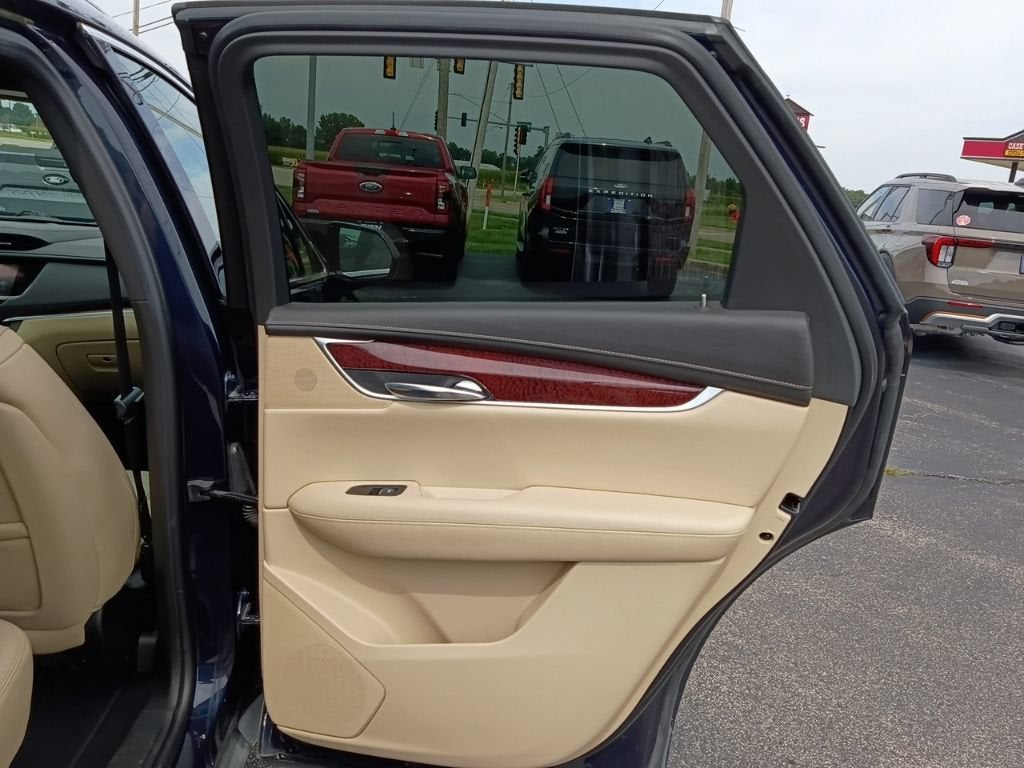 2017 Cadillac XT5 Premium Luxury AWD