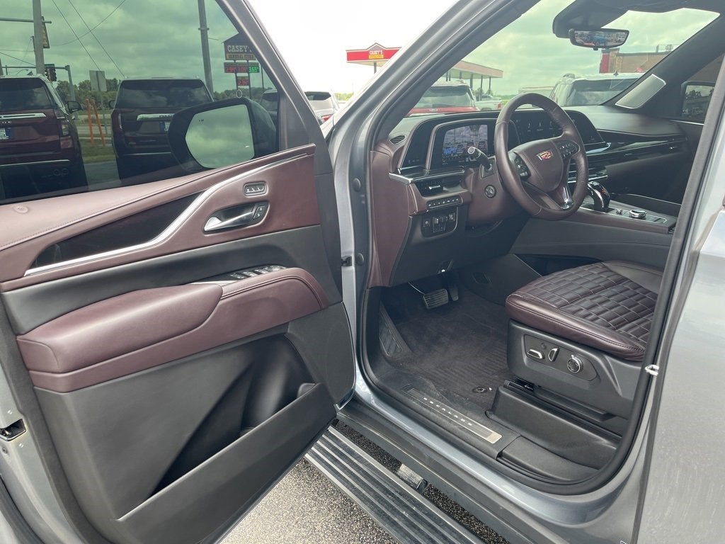 2022 Cadillac Escalade Sport Platinum