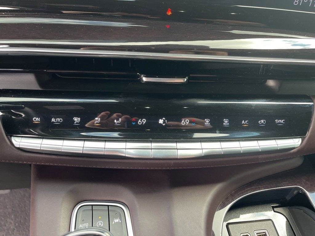 2022 Cadillac Escalade Sport Platinum