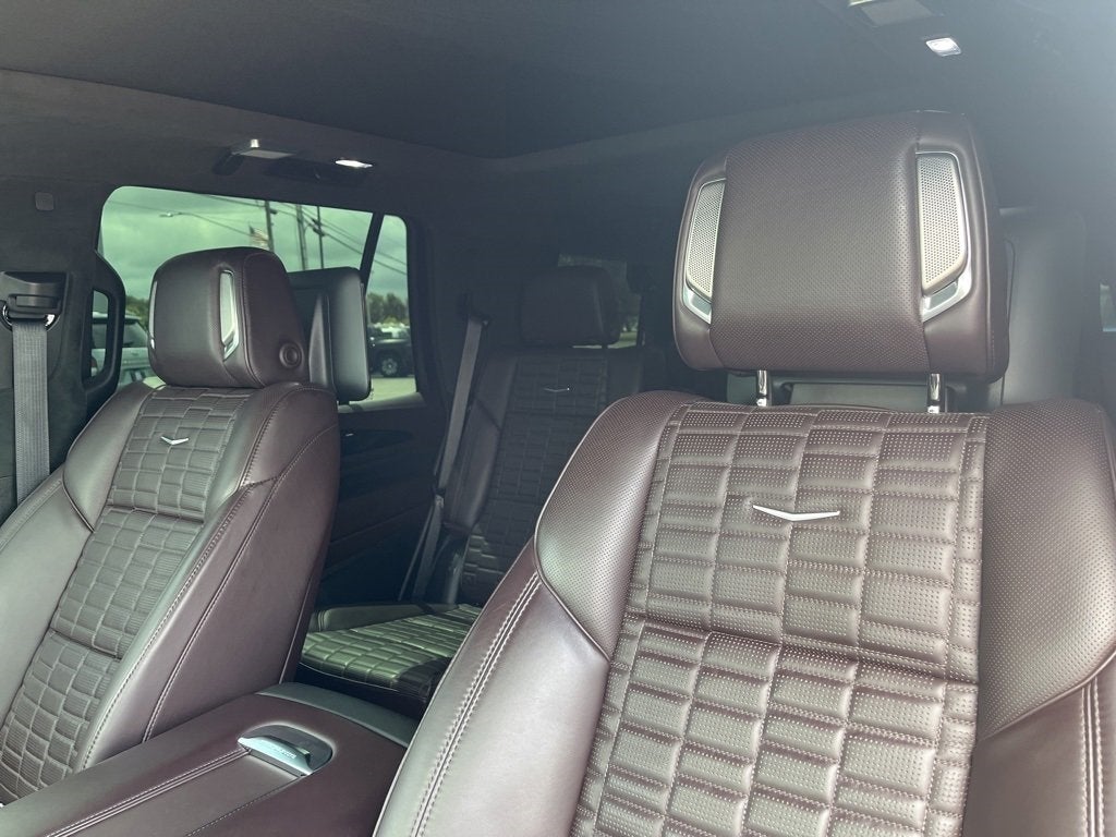 2022 Cadillac Escalade Sport Platinum