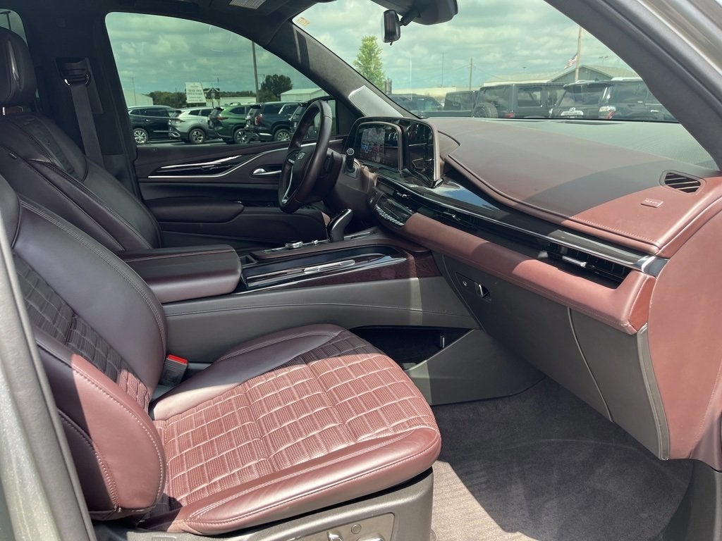 2022 Cadillac Escalade Sport Platinum