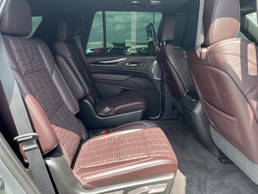 2022 Cadillac Escalade Sport Platinum