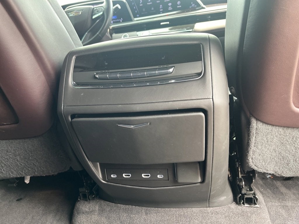 2022 Cadillac Escalade Sport Platinum