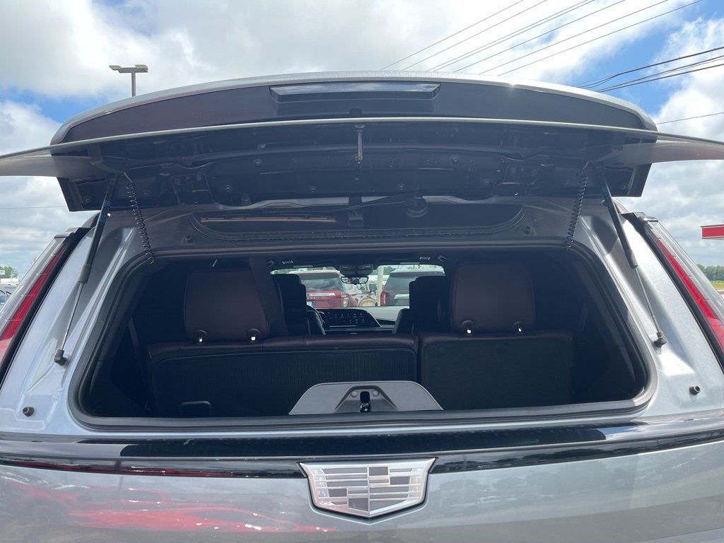 2022 Cadillac Escalade Sport Platinum