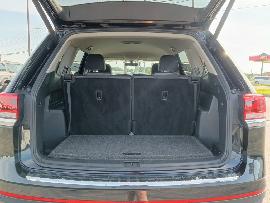2023 Volkswagen Atlas 2.0T SE w/Technology