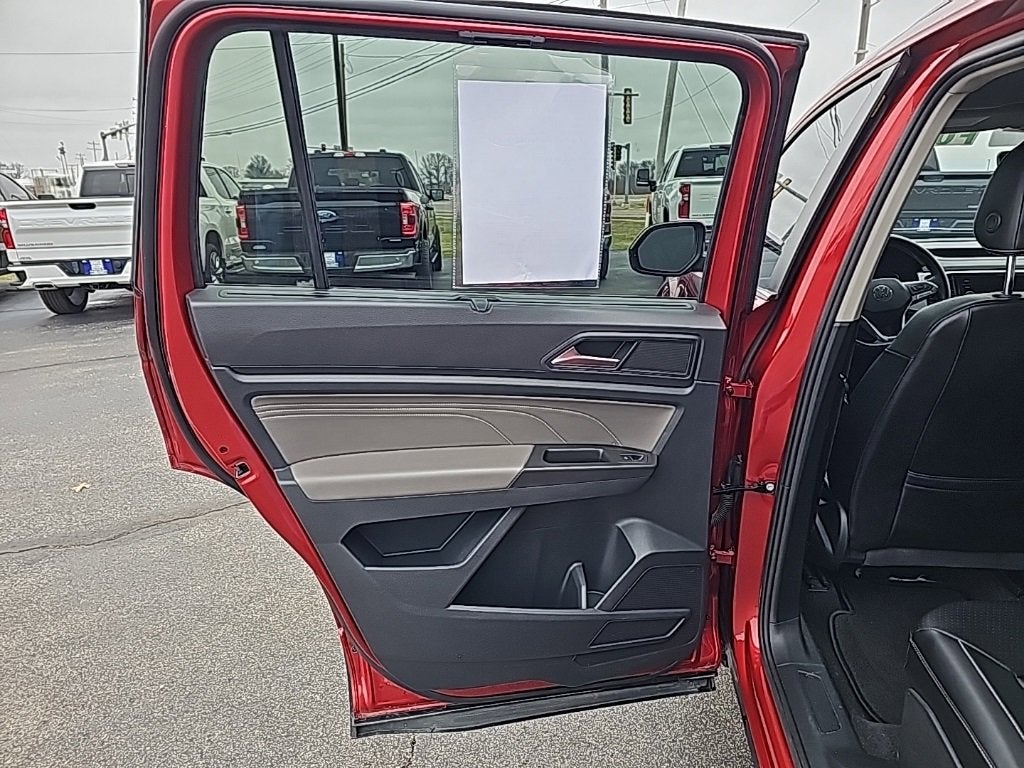 2022 Volkswagen Atlas 3.6L V6 SE w/Technology