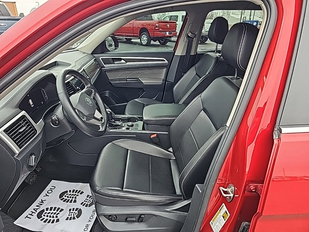 2022 Volkswagen Atlas 3.6L V6 SE w/Technology