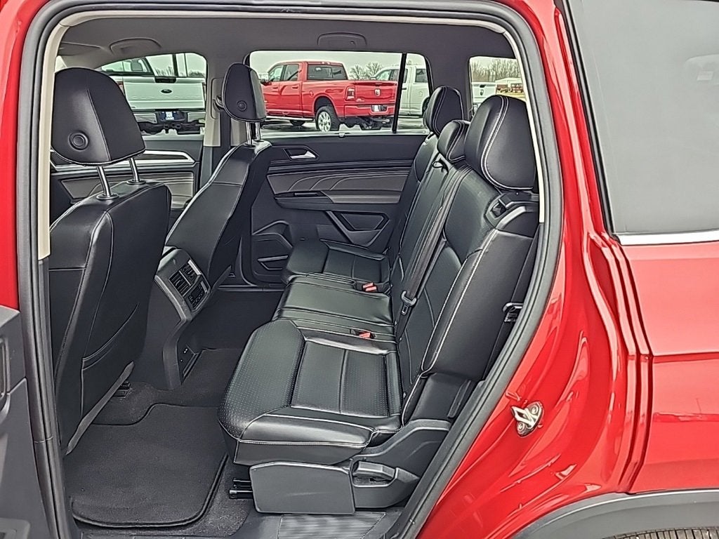 2022 Volkswagen Atlas 3.6L V6 SE w/Technology