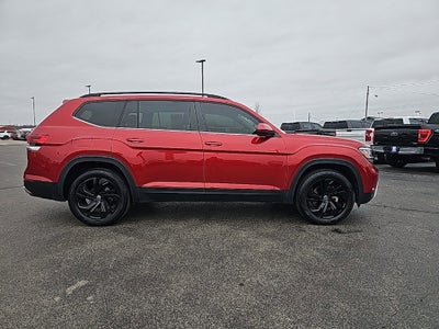 2022 Volkswagen Atlas 3.6L V6 SE w/Technology