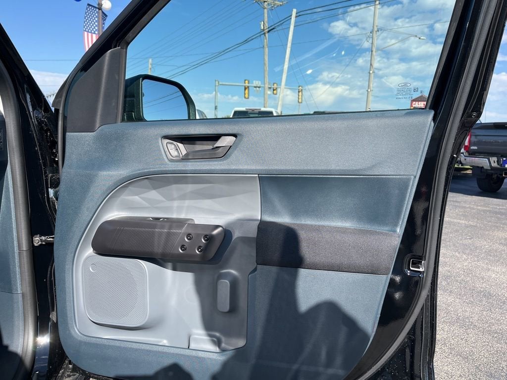 2025 Ford Maverick XL