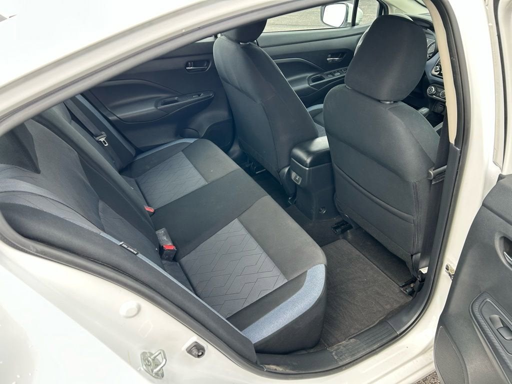 2024 Nissan Versa SV