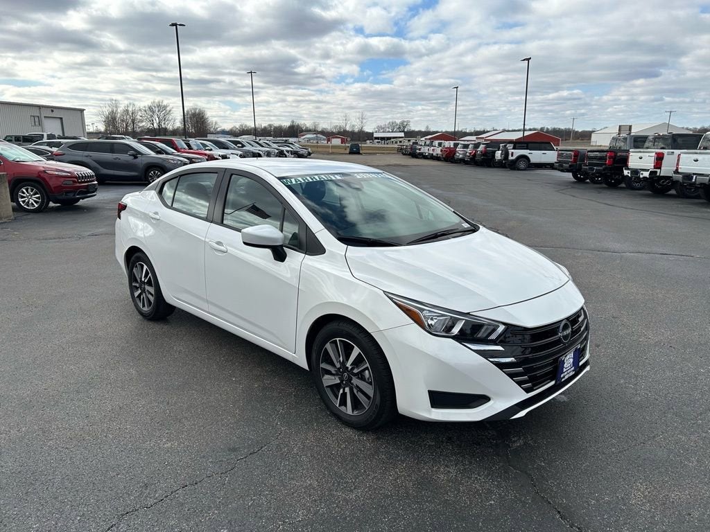 2024 Nissan Versa SV
