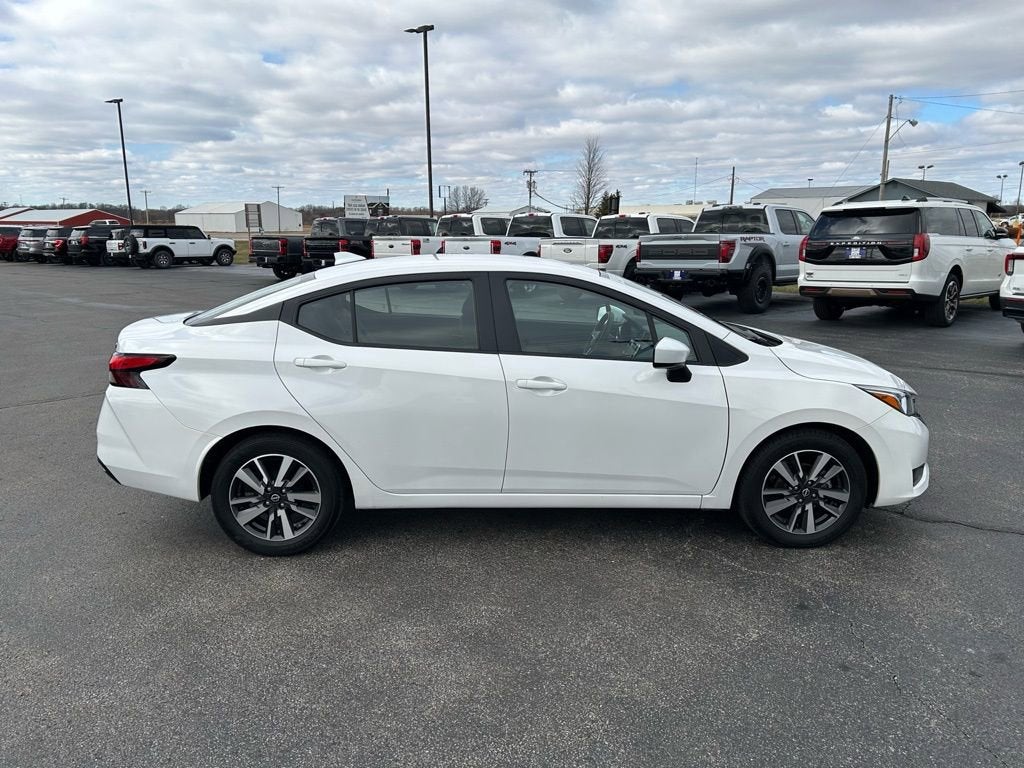 2024 Nissan Versa SV