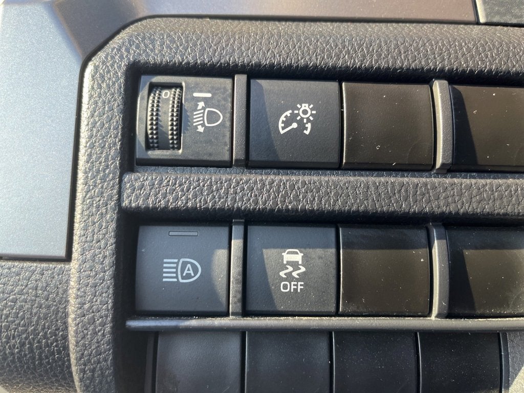 2024 Toyota Tacoma 4WD SR5