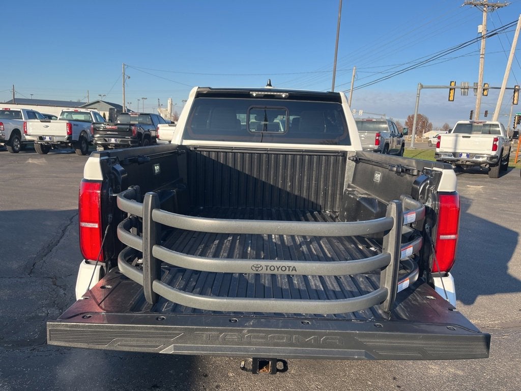 2024 Toyota Tacoma 4WD SR5