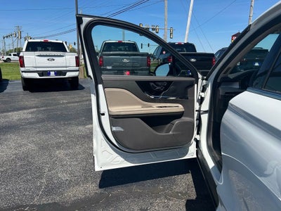 2023 Lincoln Corsair Standard