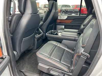 2024 Lincoln Navigator Black Label