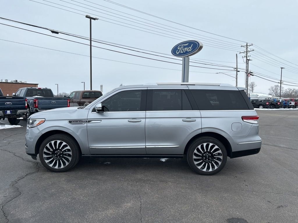 2024 Lincoln Navigator Black Label