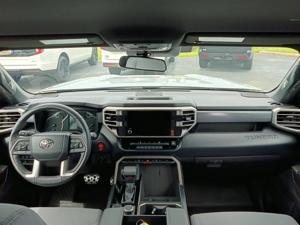 2025 Toyota Tundra 4WD SR5