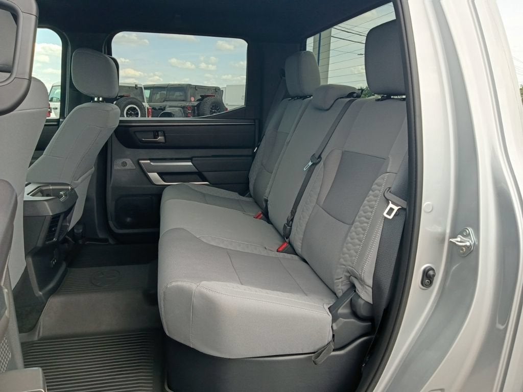 2025 Toyota Tundra 4WD SR5