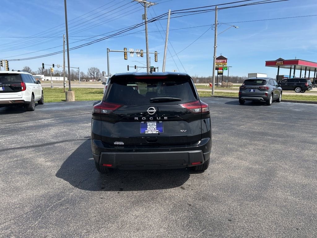 2024 Nissan Rogue SV