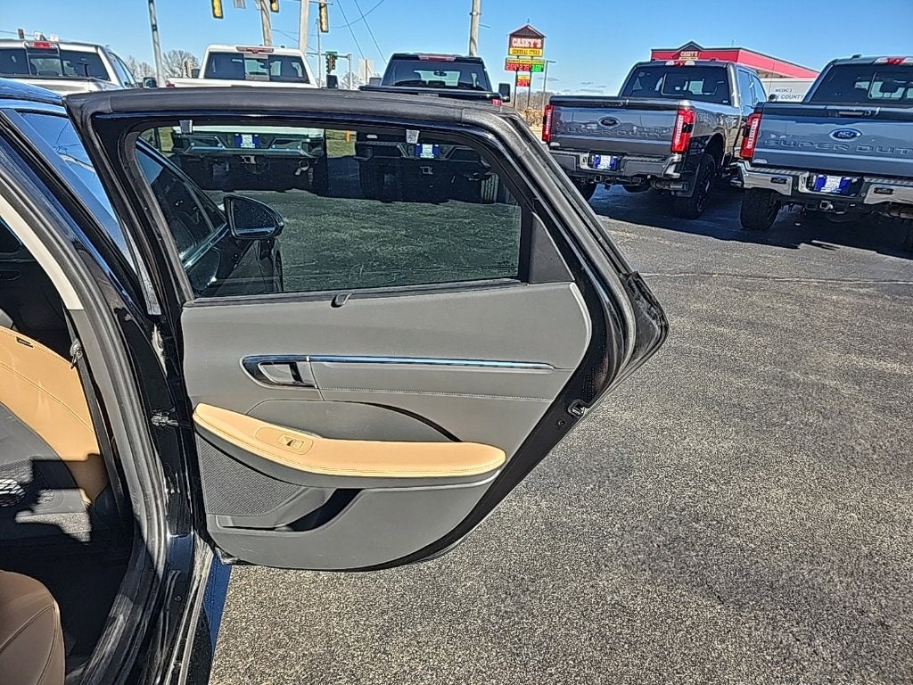 2023 Hyundai Sonata Hybrid Limited