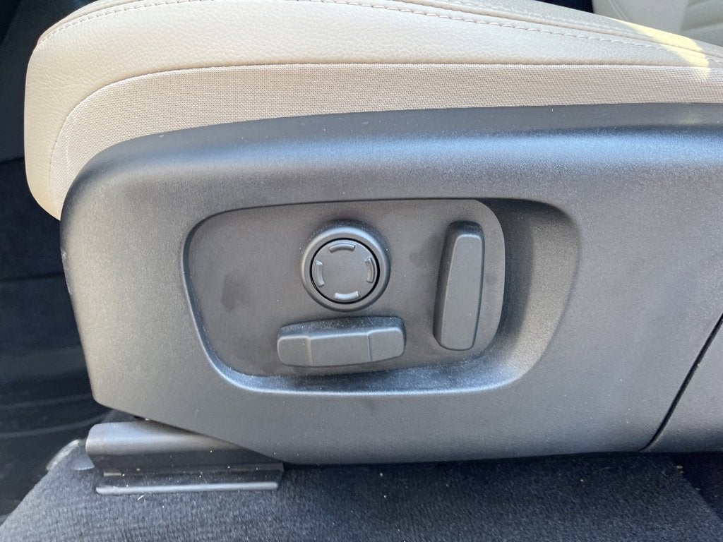 2024 Land Rover Discovery Sport Core S