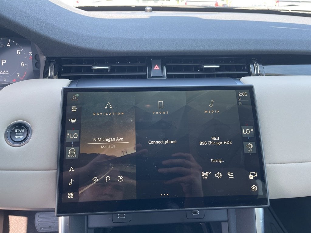 2024 Land Rover Discovery Sport Core S