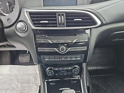 2018 INFINITI QX30 ESSENTIAL