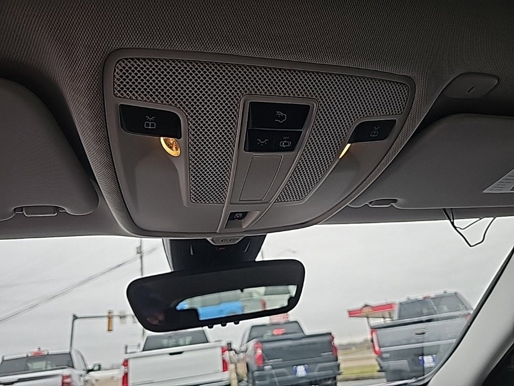 2018 INFINITI QX30 ESSENTIAL