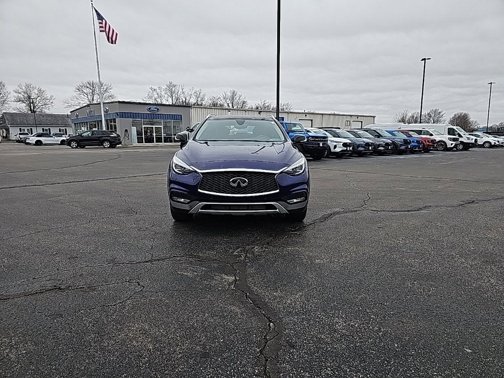 2018 INFINITI QX30 ESSENTIAL