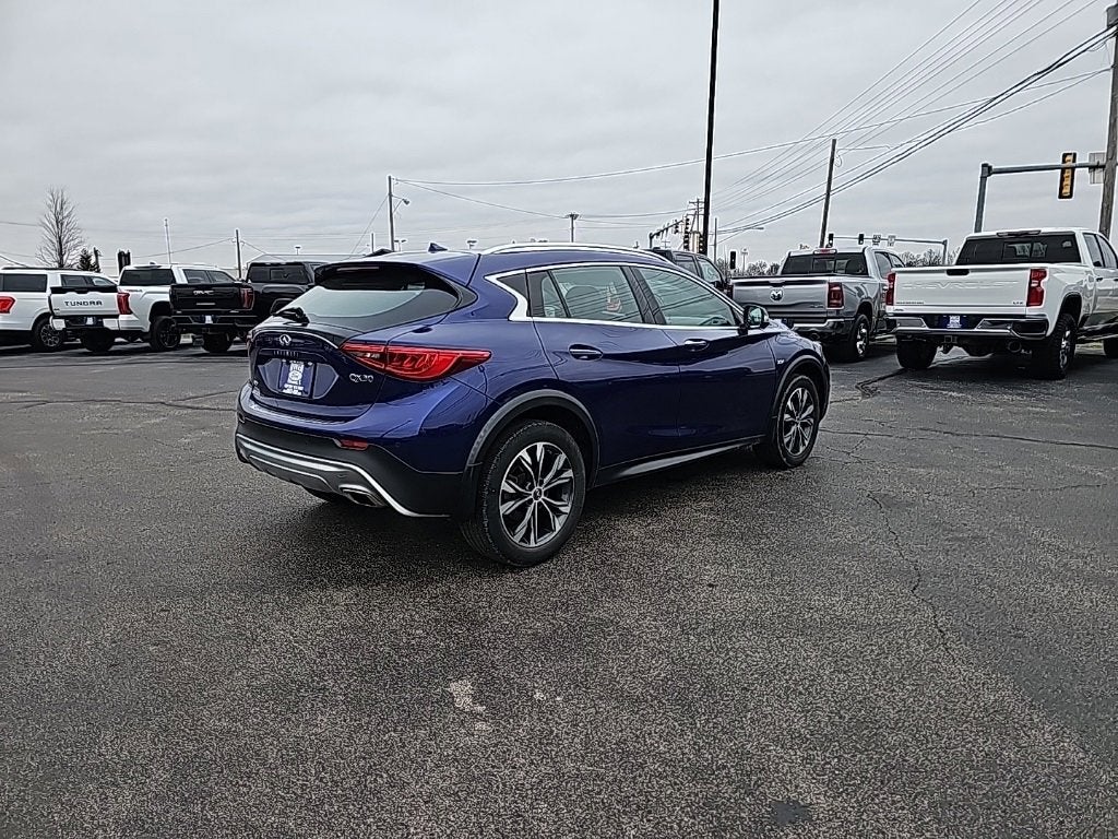 2018 INFINITI QX30 ESSENTIAL