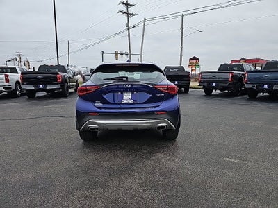 2018 INFINITI QX30 ESSENTIAL