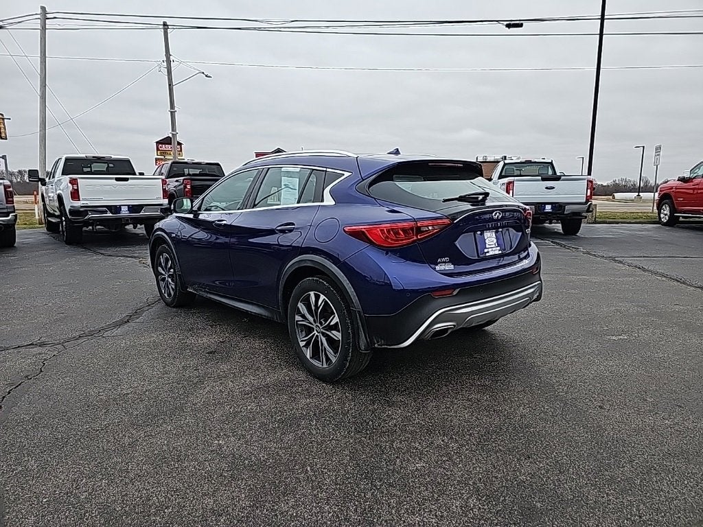 2018 INFINITI QX30 ESSENTIAL