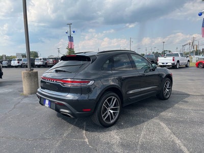 2024 Porsche Macan Base