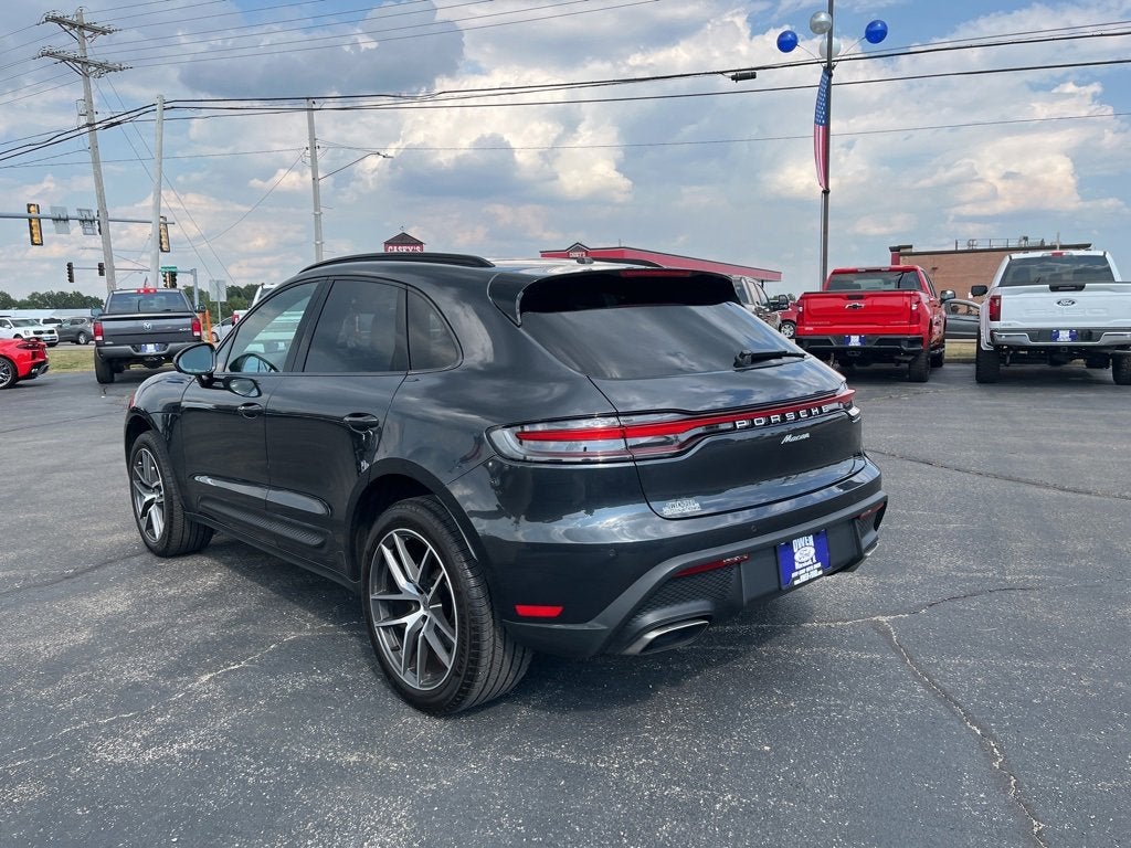 2024 Porsche Macan Base