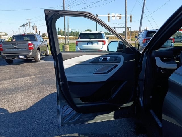 2027 Ford Explorer Platinum