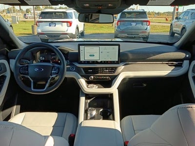 2027 Ford Explorer Platinum
