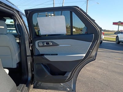 2027 Ford Explorer Platinum