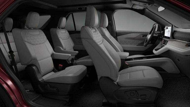 2027 Ford Explorer Platinum